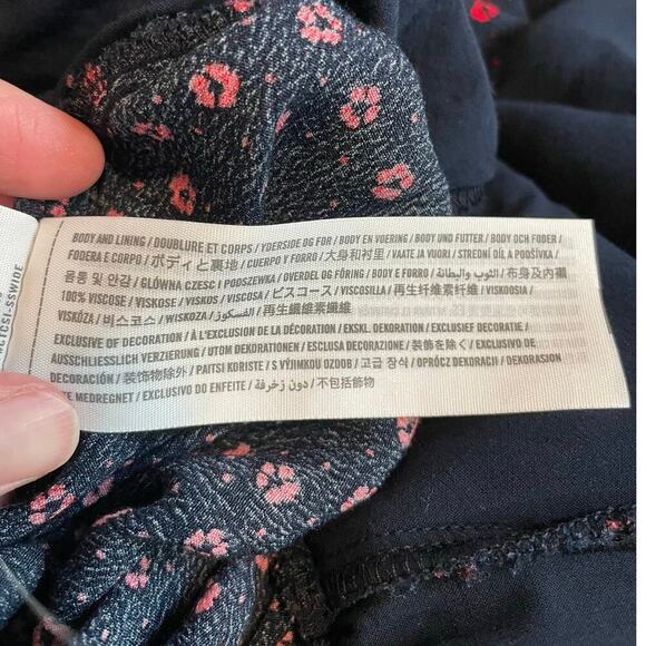 Abercrombie & Fitch Women’s Jumpsuit Short Sleeve Blue & Red Floral Print Small - Picture 7 of 12